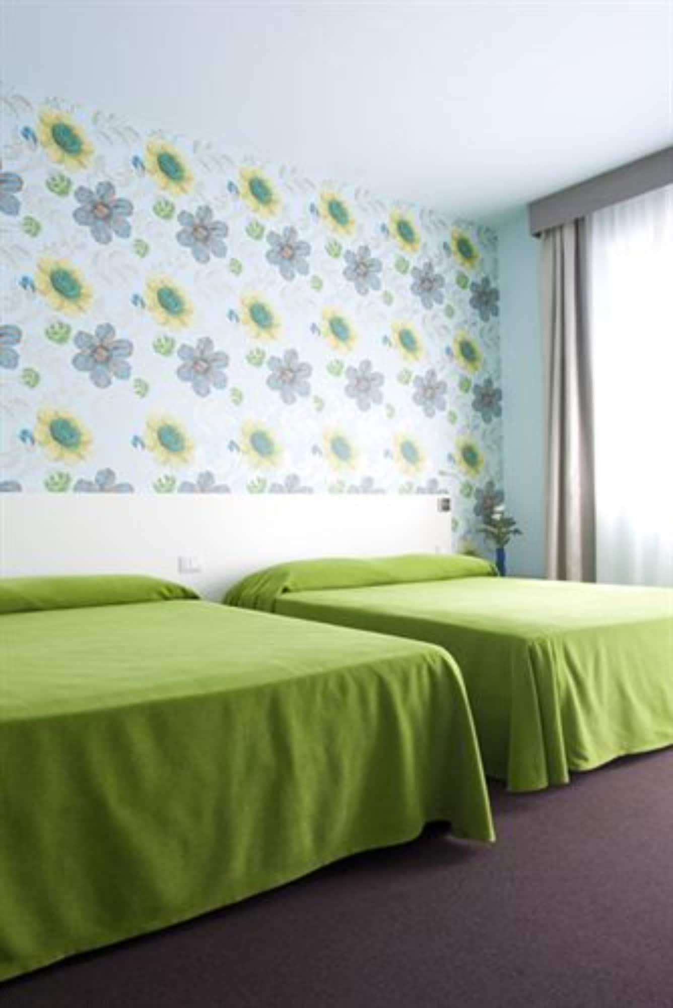 ויצ'נצה Key Hotel מראה חיצוני תמונה